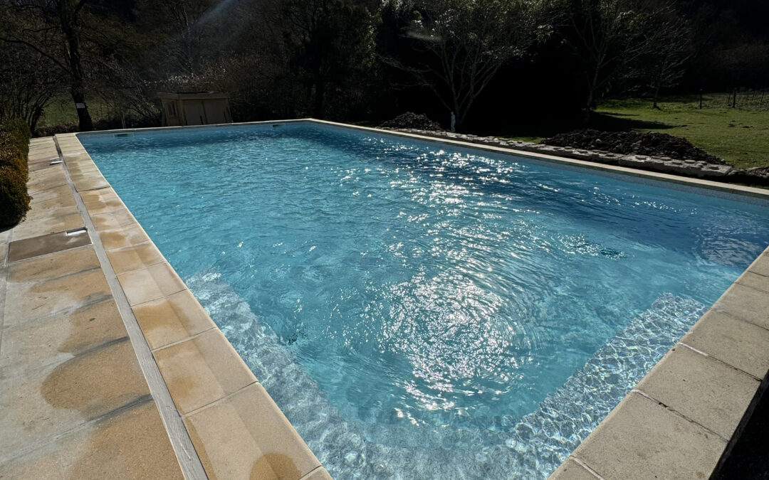 Permis de construire pour une piscine à Narbonne : démarches selon votre projet