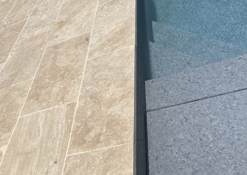 AVANT renovation piscine à homps